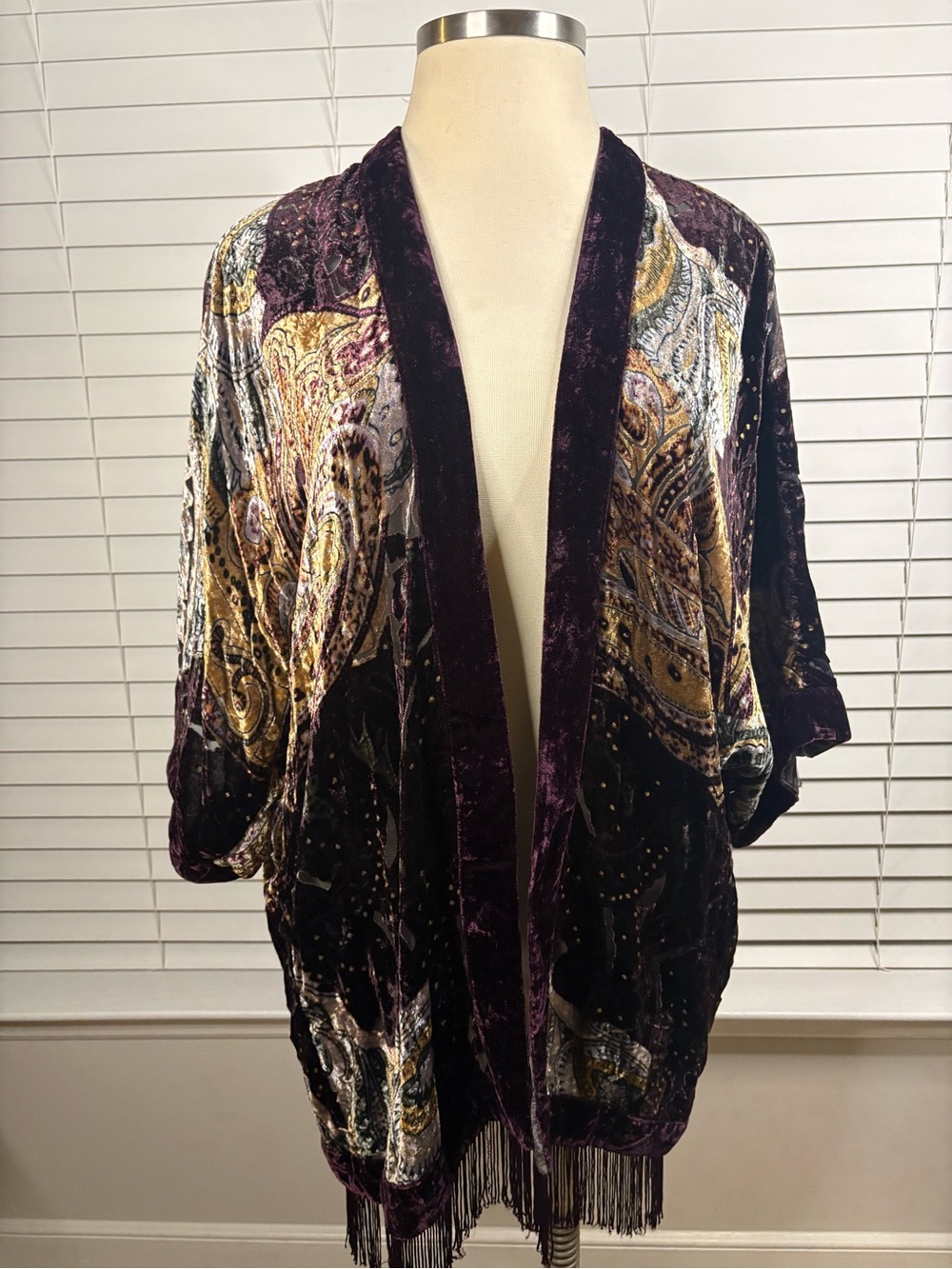 Chicos Velvet Paisley Kimono Robe in Deep Plum and Gold